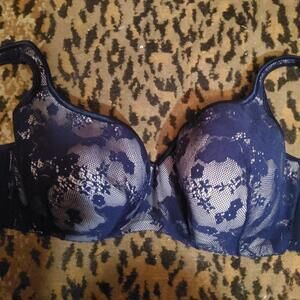 46D Cacique Navy Bra underwire